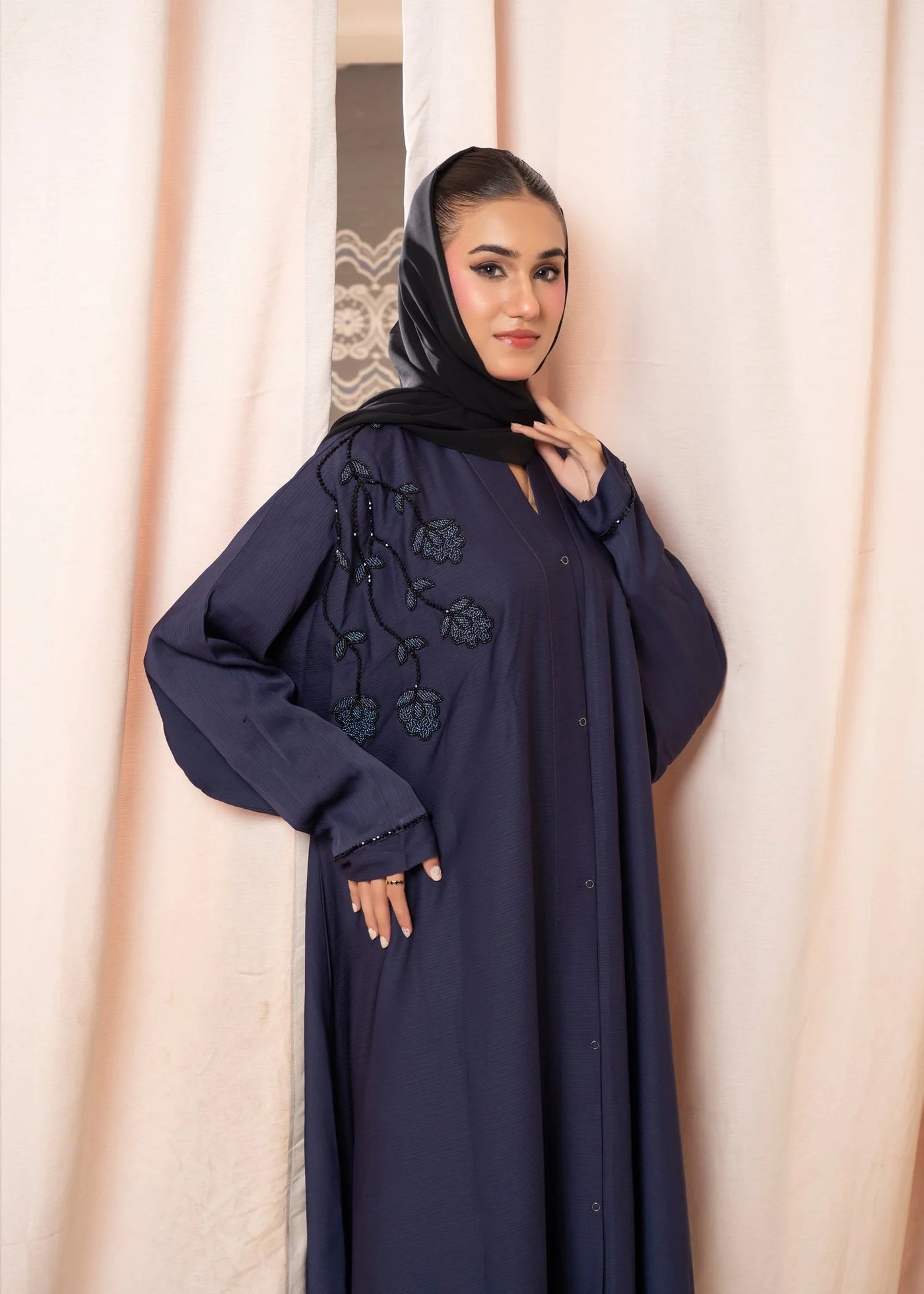 Abaya 02